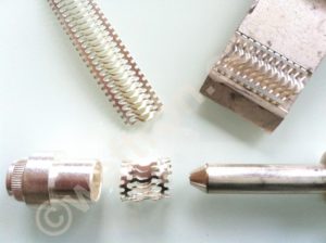 louvered contact band for high power connectors